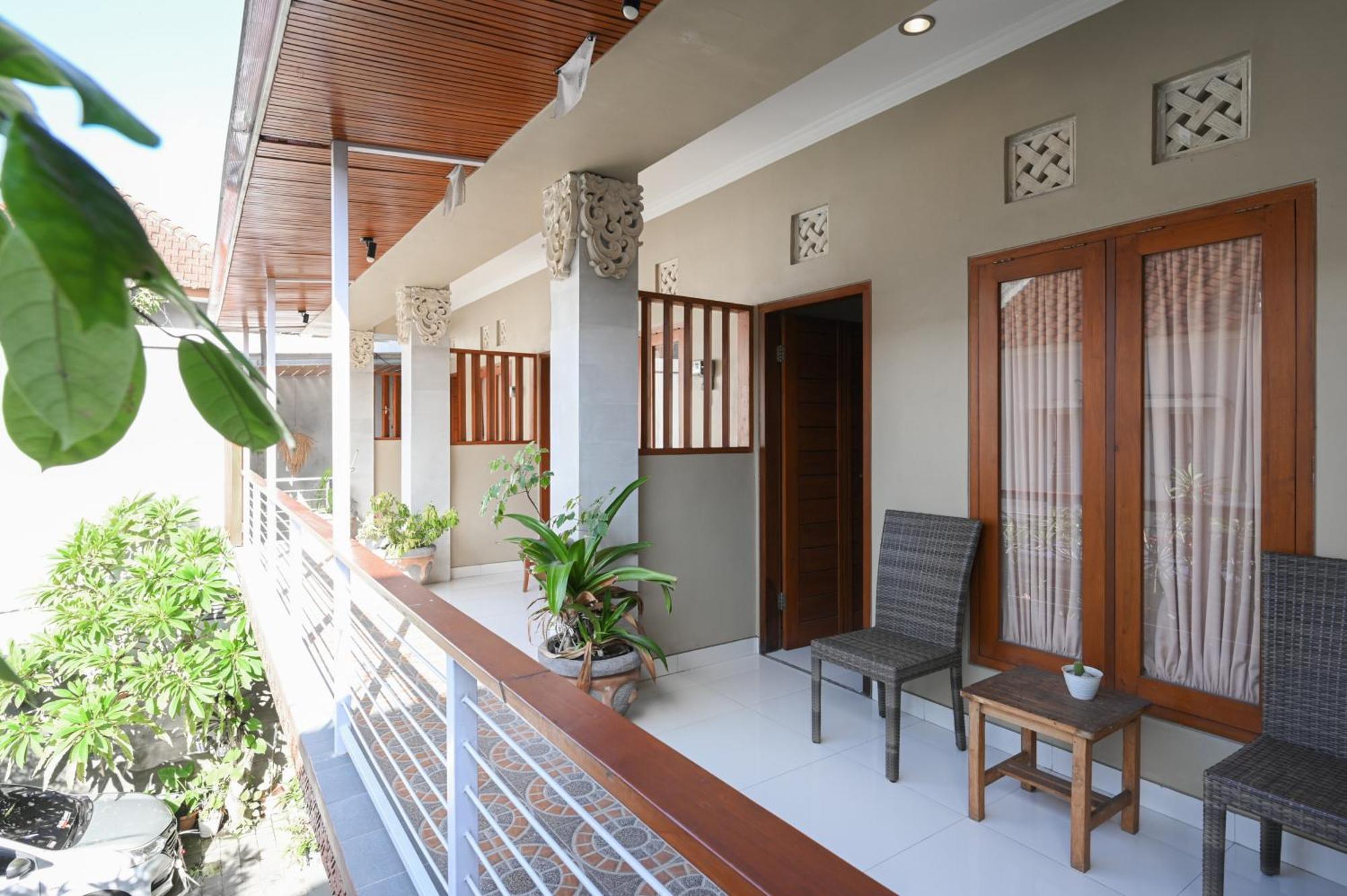 Reddoorz Near Mertasari Beach 2 Pesanggaran ภายนอก รูปภาพ