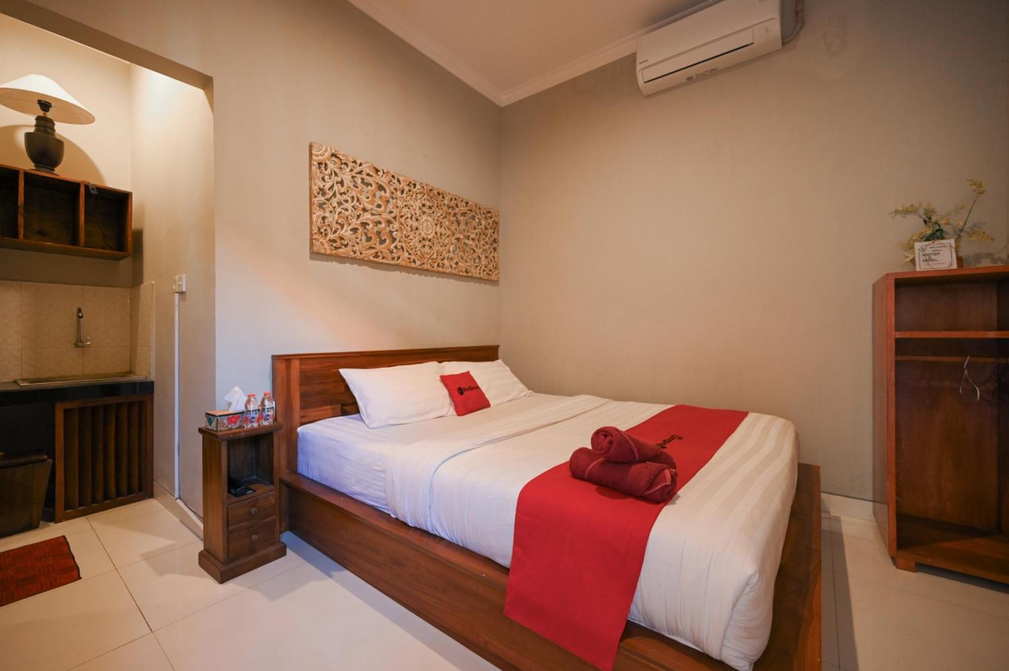 Reddoorz Near Mertasari Beach 2 Pesanggaran ภายนอก รูปภาพ