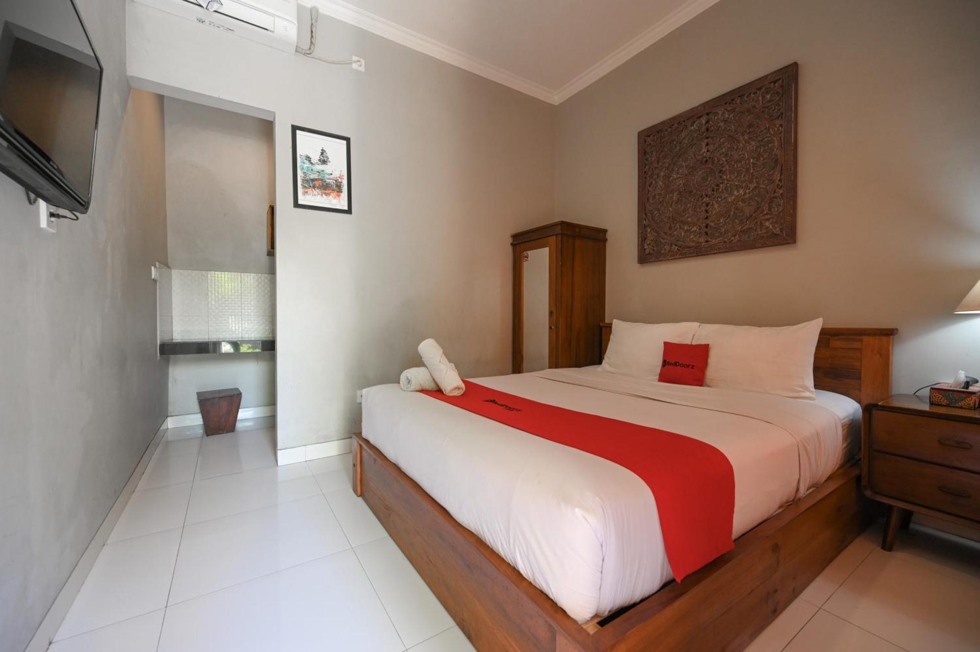 Reddoorz Near Mertasari Beach 2 Pesanggaran ภายนอก รูปภาพ